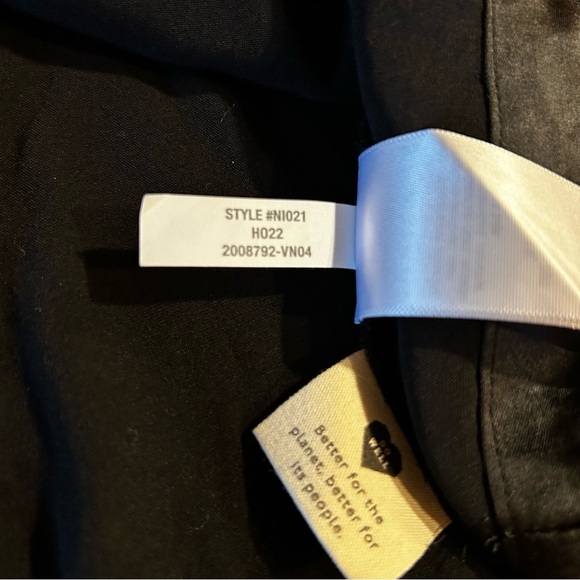 MADEWELL Satiny Button Down Shirt in Black - Picture 15 of 15